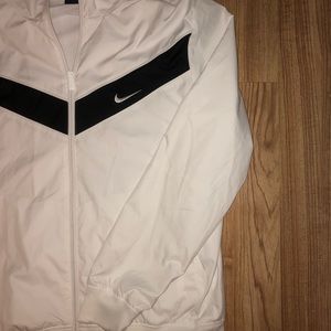 Nike windbreaker